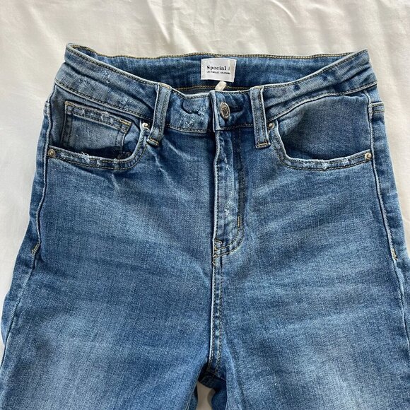 Special A Medium Wash High Waist Fringe Hem Skinny Leg Jeans | Size 3/25 - Picture 5 of 10